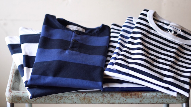 WORKERS Henry Neck / Narrow Border Tee-Top